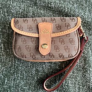 Dooney and Bourke wristlet
